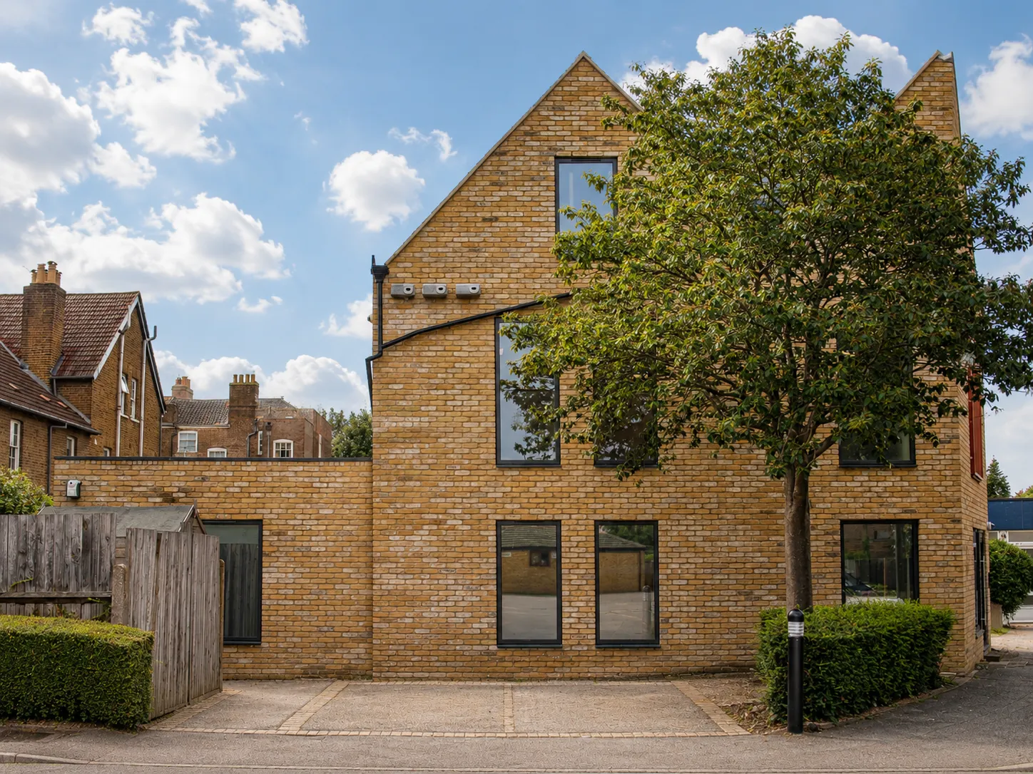 Kewfoot Road